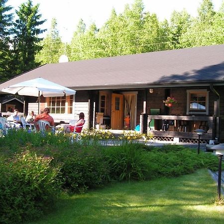 Villa Struka Pyhtaa Екстериор снимка